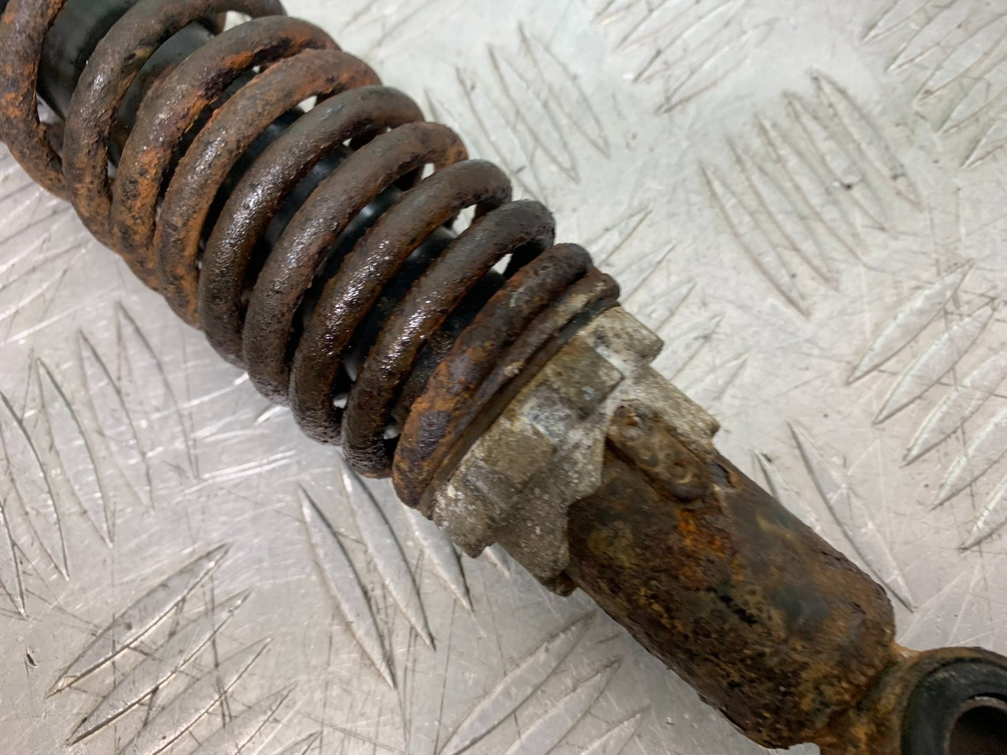 PIAGGIO VESPA GT125 L REAR SHOCK  YEAR 2003 (CMB1300)