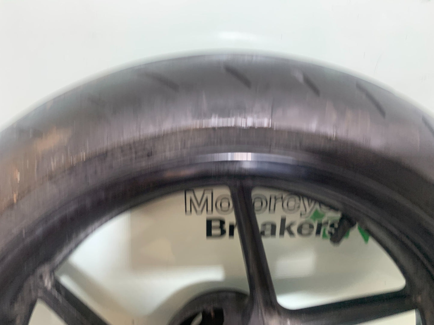 KAWASAKI ZX6R ZX6 R P7F P8F FRONT WHEEL  YEAR 2007-08 (CMB1165)