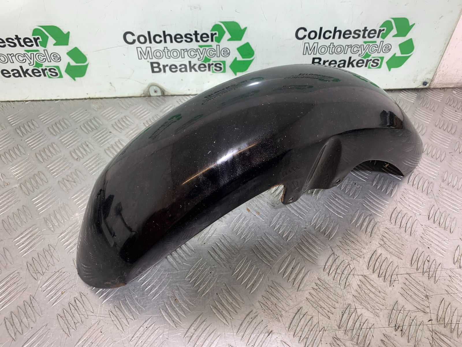 YAMAHA XVS 1300 MIDNIGHT STAR FRONT MUDGUARD YEAR 2007-16 (CMB1200)