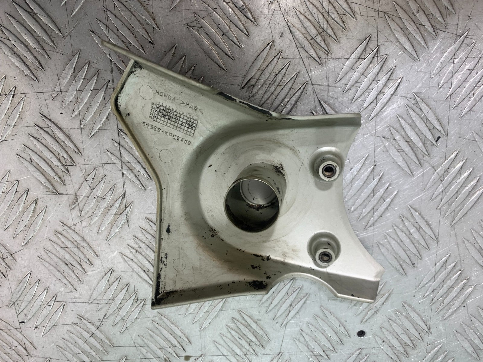 HONDA XL125 VARADERO SPROCKET COVER   YEAR 2001-2006  (CMB1210)