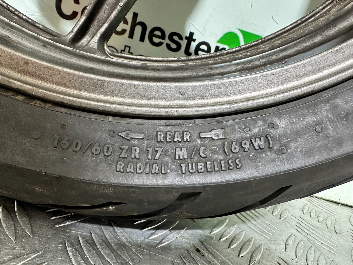 KAWASAKI ER6 F ER6F REAR WHEEL AND TYRE YEAR 2005-2008 (CMB1178)