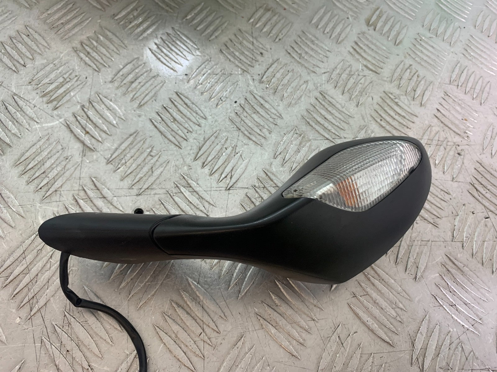 APRILIA RSV4 FACTORY RIGHT MIRROR  YEAR 2009-2012 (CMB1224)