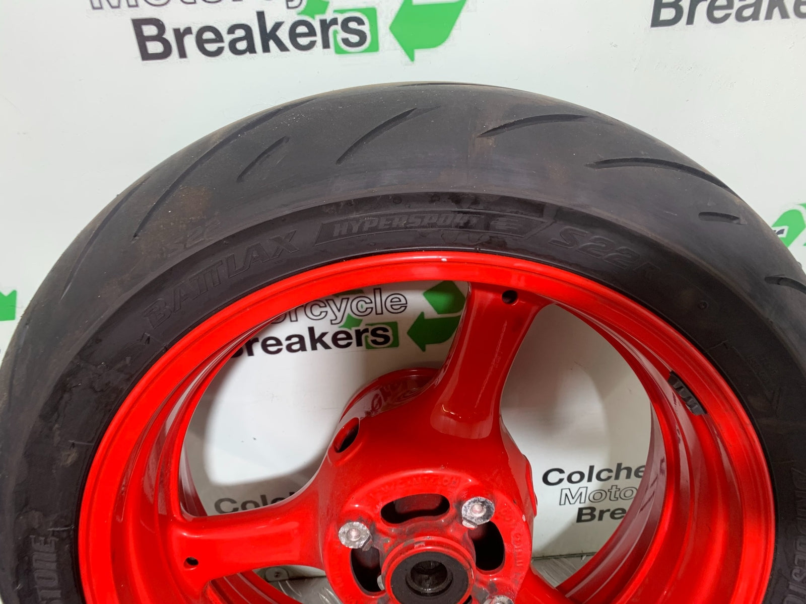 KAWASAKI ZX10R ZX 10R REAR WHEEL YEAR 2011-2015 (CMB1154)