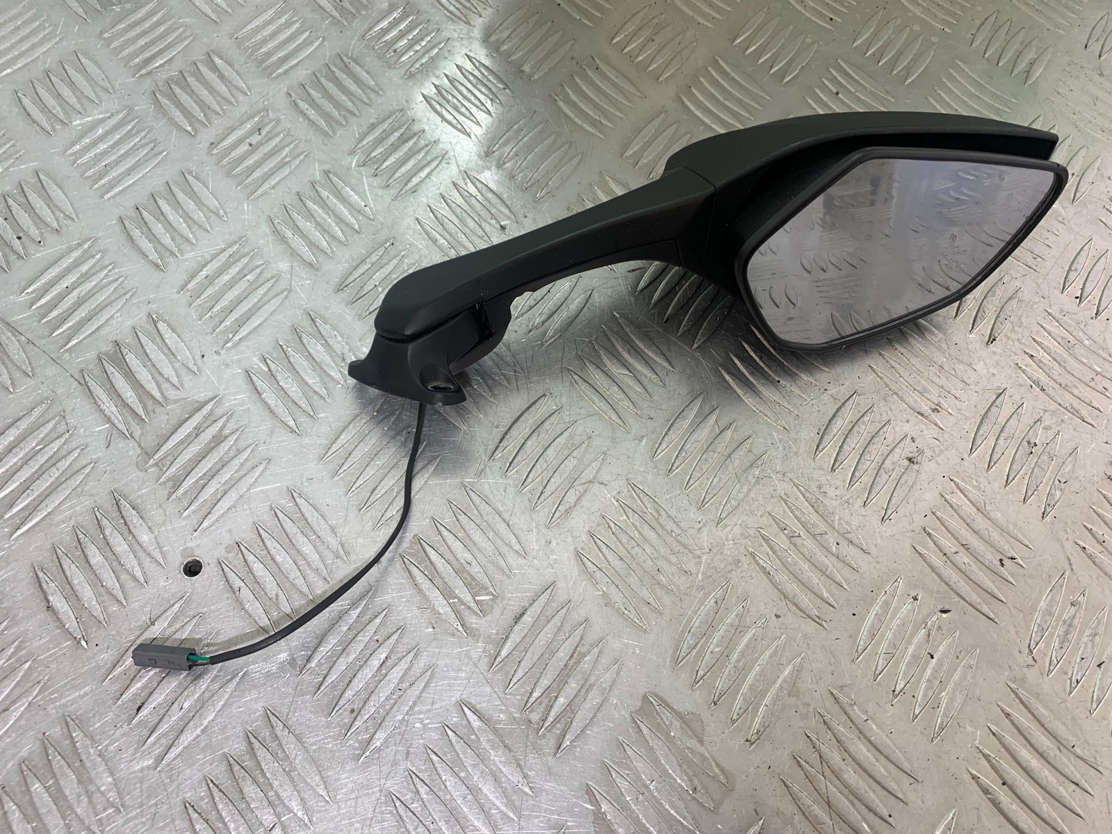 KAWASAKI ZX10R ZX 10R RIGHT MIRROR  YEAR 2011-2015 (CMB1154)