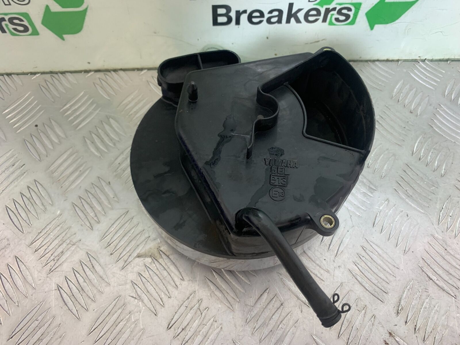 YAMAHA XVS 1100 DRAGSTAR AIRBOX  YEAR 2000-2007 (CMB1108)