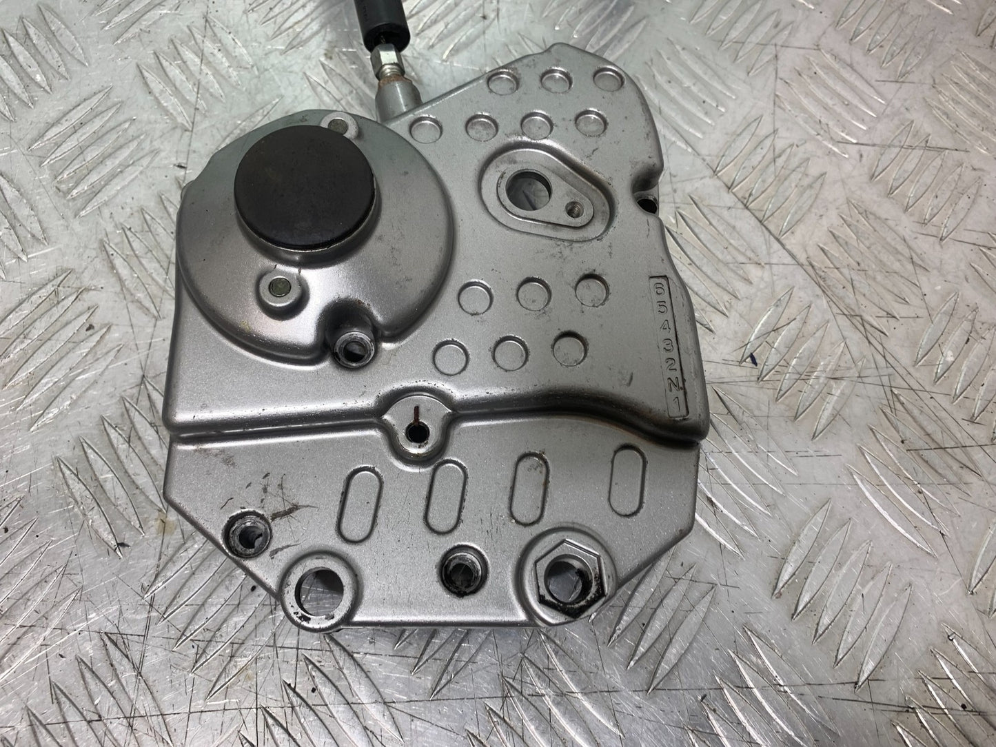 SUZUKI GSF600 GSF 600 BANDIT SPROCKET COVER   2000-2004 (CMB1269)