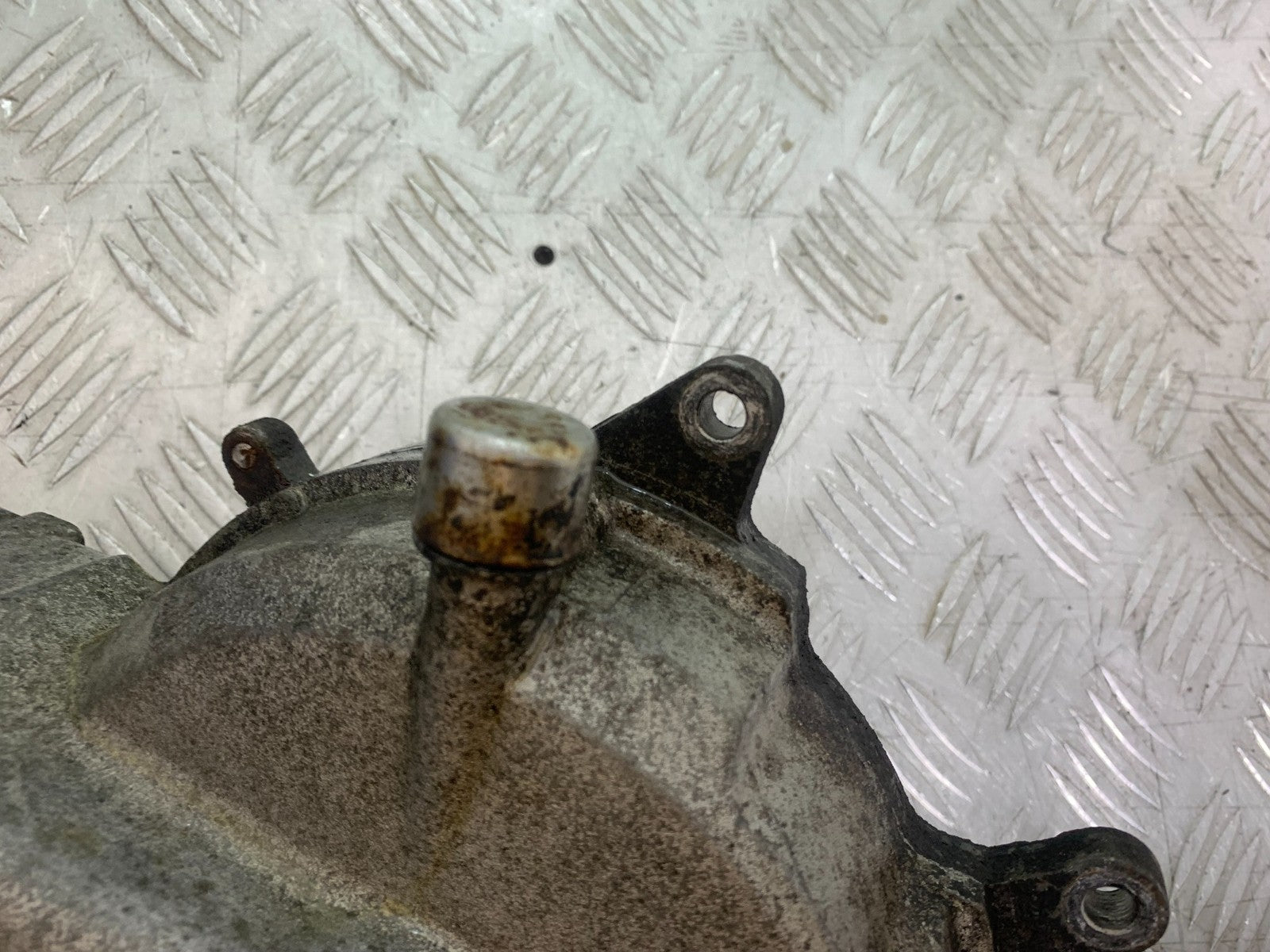 HONDA NTV 600 REVERE REAR DIFF YEAR 1988-1996  (CMB1281)