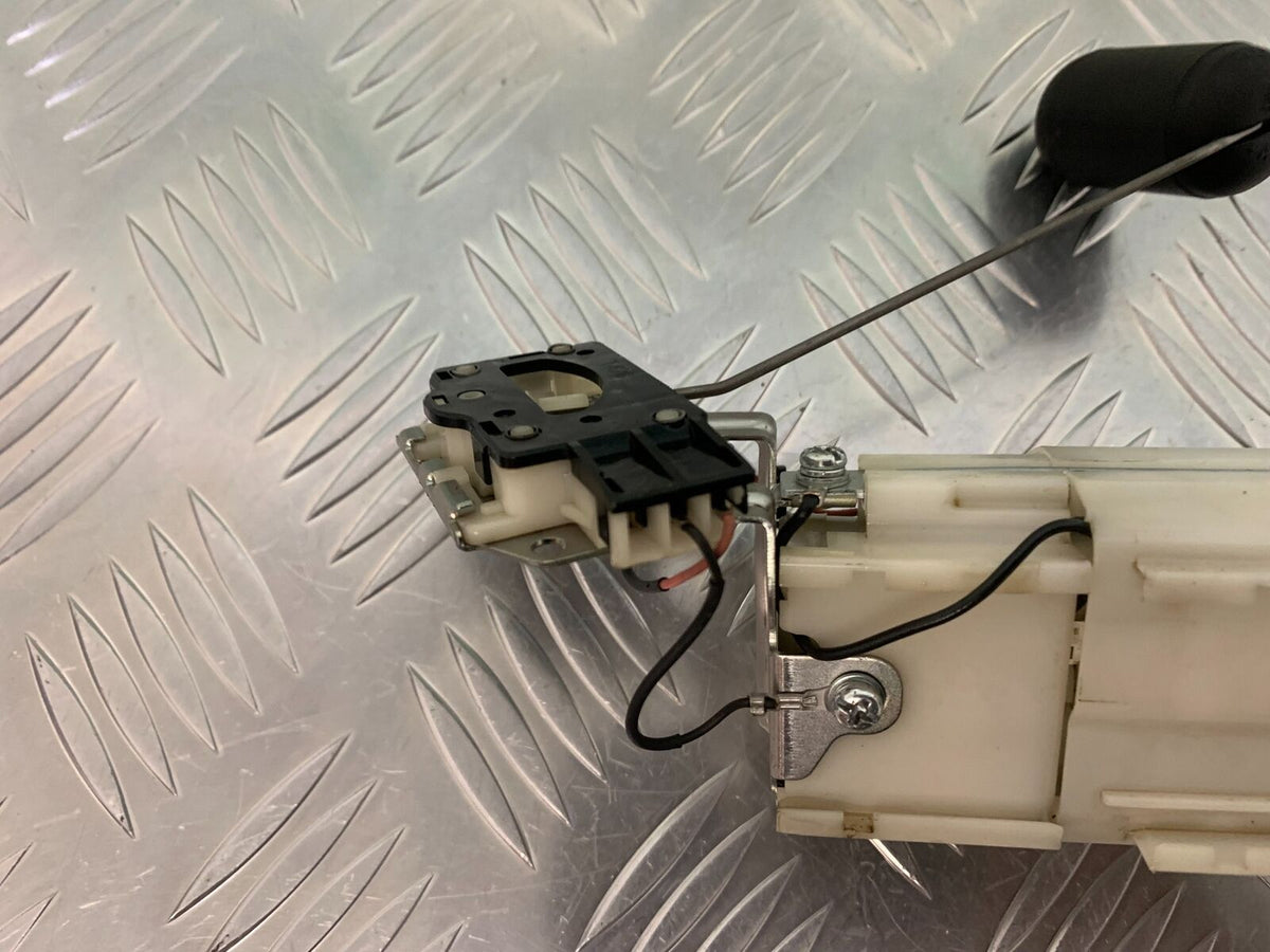SUZUKI GSXR600 GSXR 600 K8 PETROL PUMP YEAR 2009 (STOCK 939)