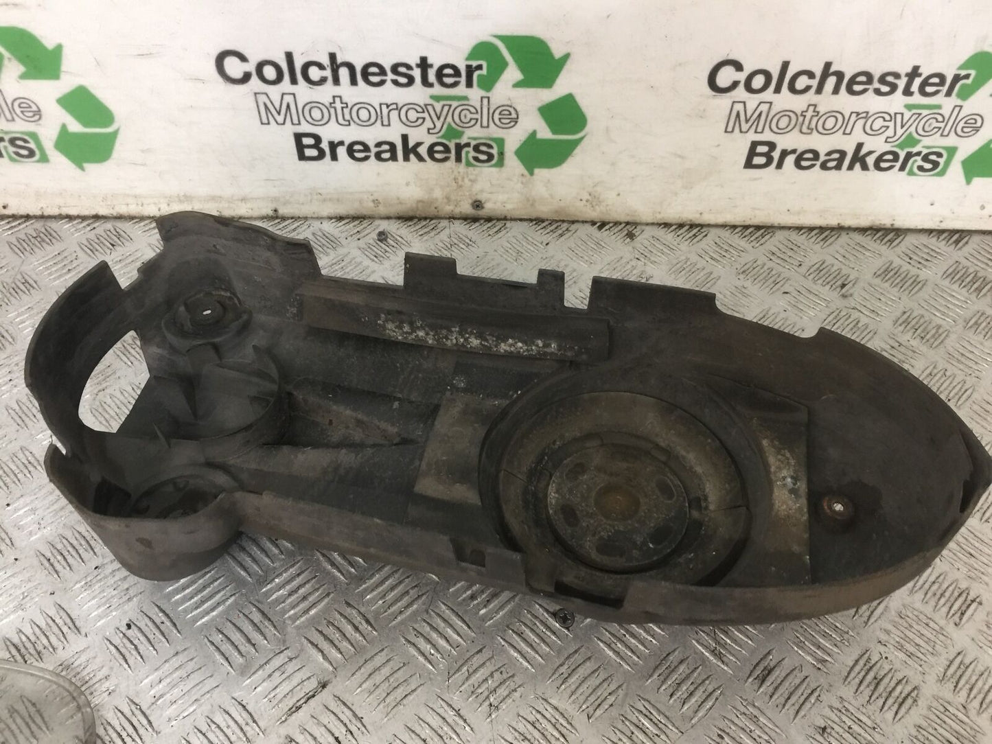 PEUGEOT GEOPOLIS 125 ENGINE COVER  YEAR 2011  (STOCK 887)