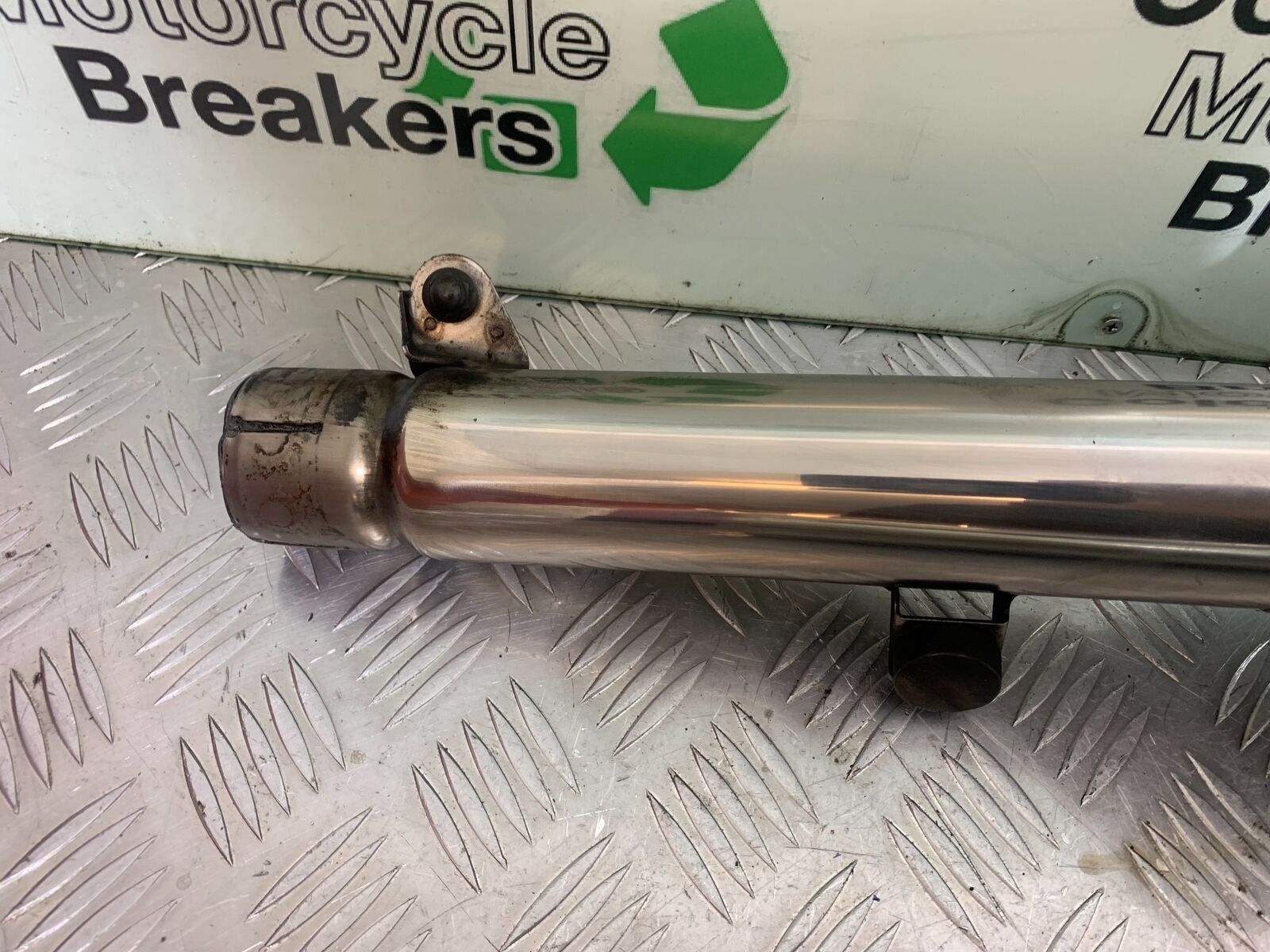 HONDA CBR1100 BLACKBIRD LEFT SILENCER   YEAR 1999-2005 (CMB1103)