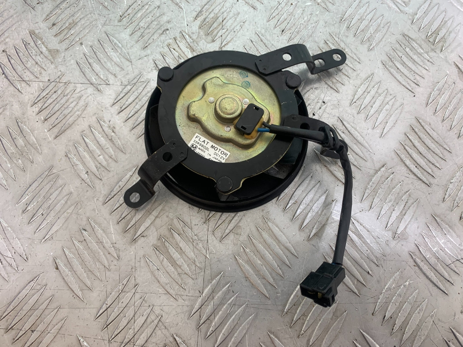 YAMAHA YZF R1 RADIATOR FAN   YEAR 2004-2006 (CMB1155)
