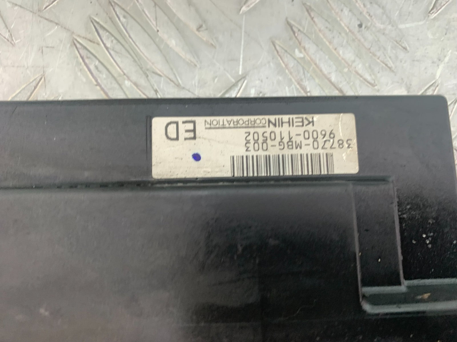 HONDA VFR800 PRE V-TEC ECU YEAR 1998-2001 (CMB1233)