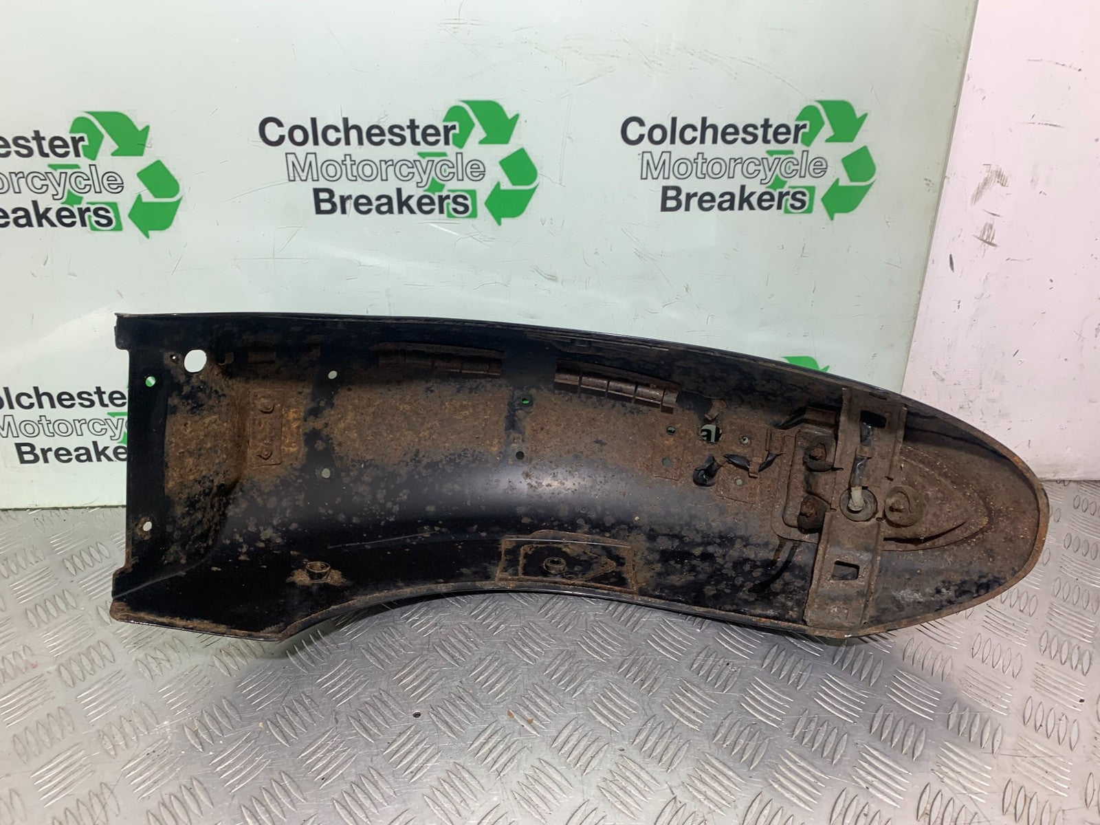 YAMAHA XVS 1300 MIDNIGHT STAR REAR MUDGUARD YEAR 2007-16 (CMB1200)