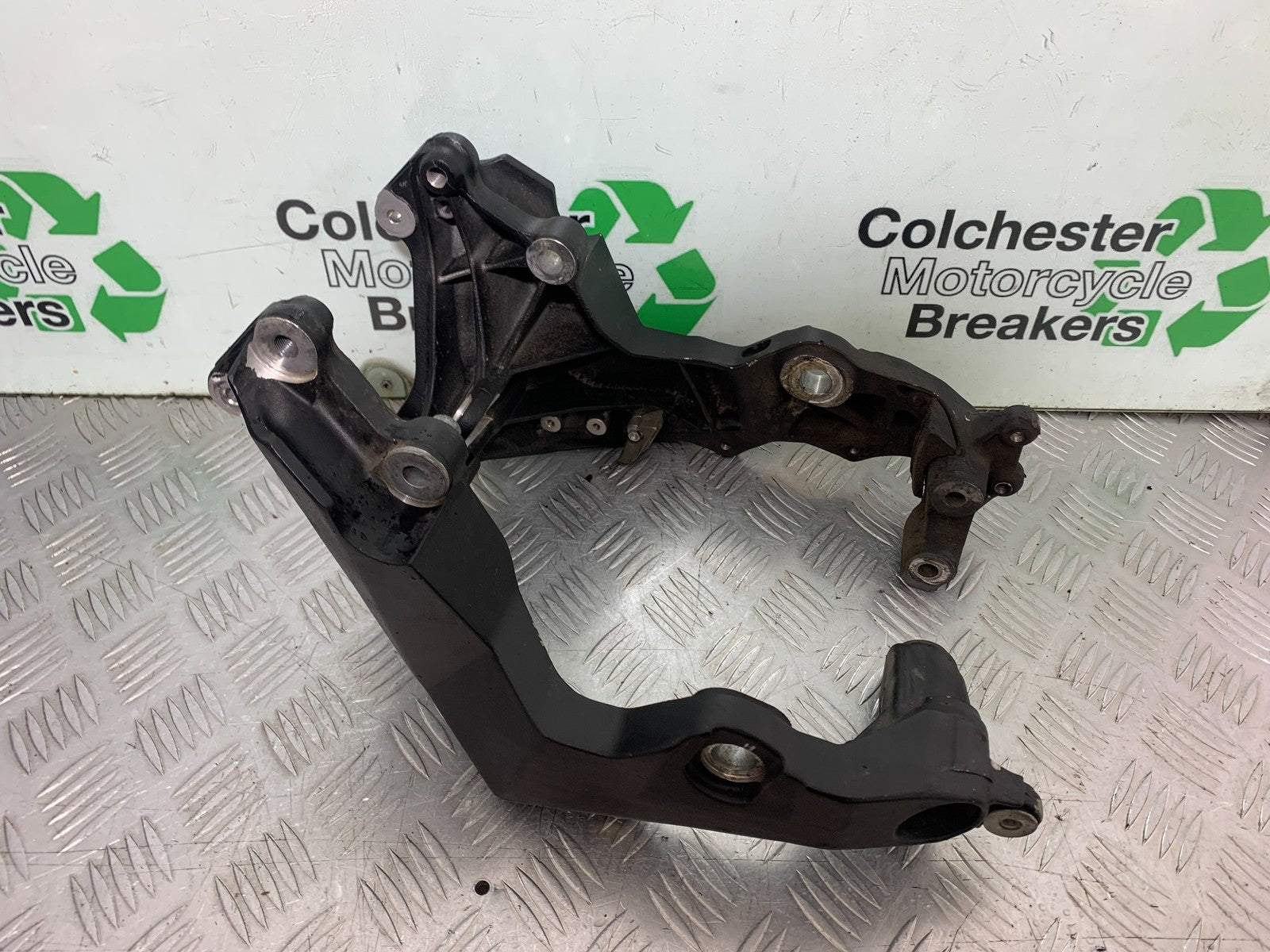 MV AGUSTA 800 F3 ENGINE MOUNT  YEAR 2017-2019 (CMB1227)