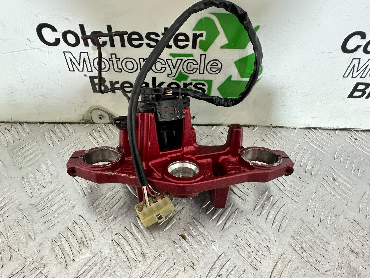 KAWASAKI ER6 F ER6F TOP YOKE AND IGNITION (NO KEY) YEAR 2005-2008 (CMB1178)
