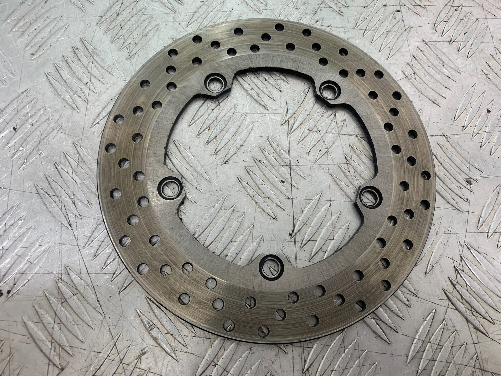 YAMAHA XSR900 XSR 900 REAR BRAKE DISC  YEAR 2022-2024 (CMB1215)