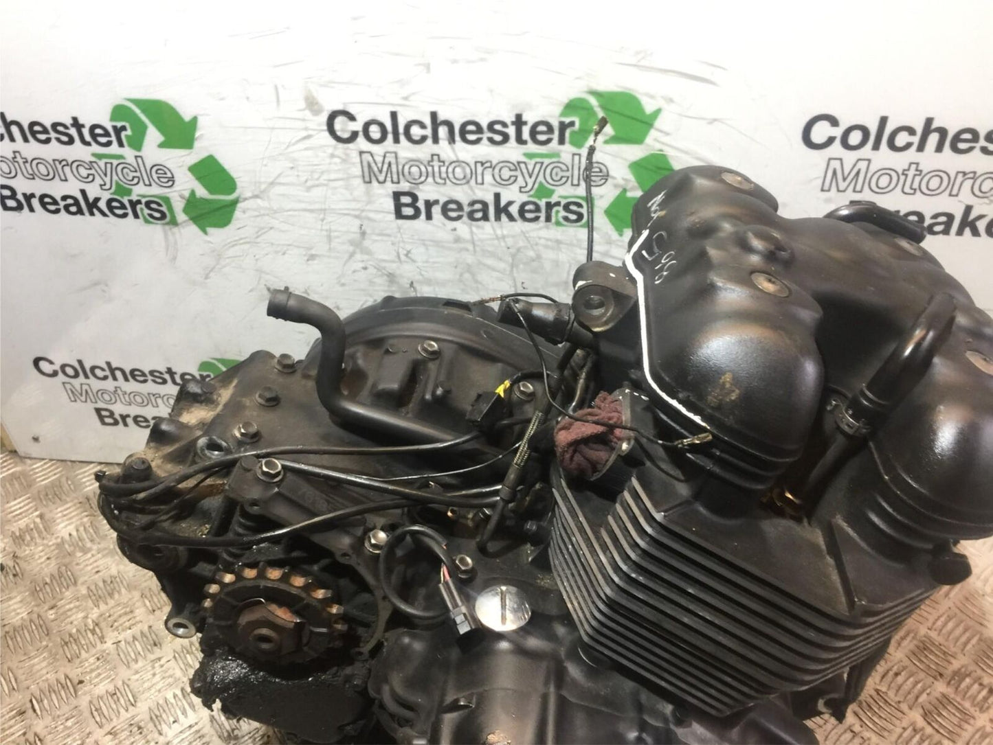 TRIUMPH BONNEVILLE 865 ENGINE YEAR 2008-2015 (STOCK 904)