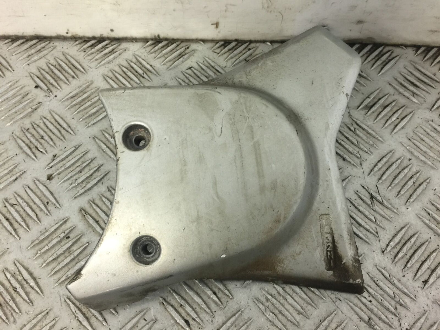 HONDA XL125 VARADERO SPROCKET COVER  YEAR 2004 STOCK NO 422