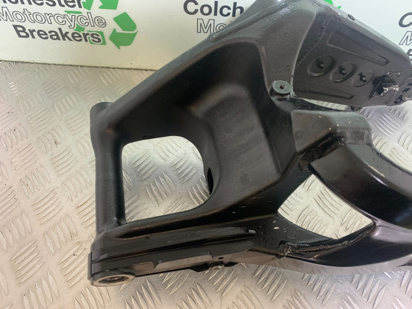 KAWASAKI ZX6R SWINGARM  YEAR 2009-2012 (CMB1136)