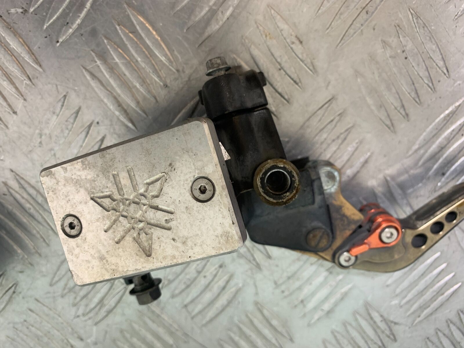YAMAHA XJR1300 XJR 1300 CLUTCH MASTER CYLINDER YEAR 1999-2003 (CMB1119)