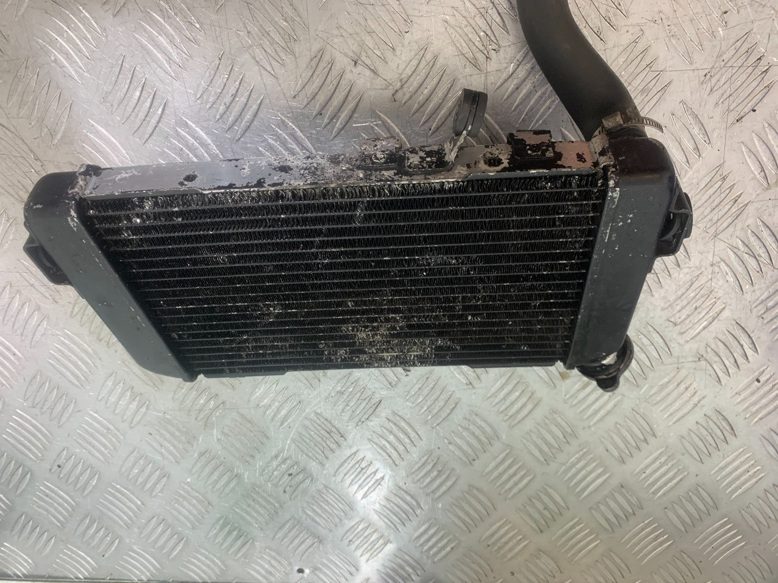 SUZUKI SV650 SV 650 mk1 RADIATOR 1999-2002 (CMB1238)