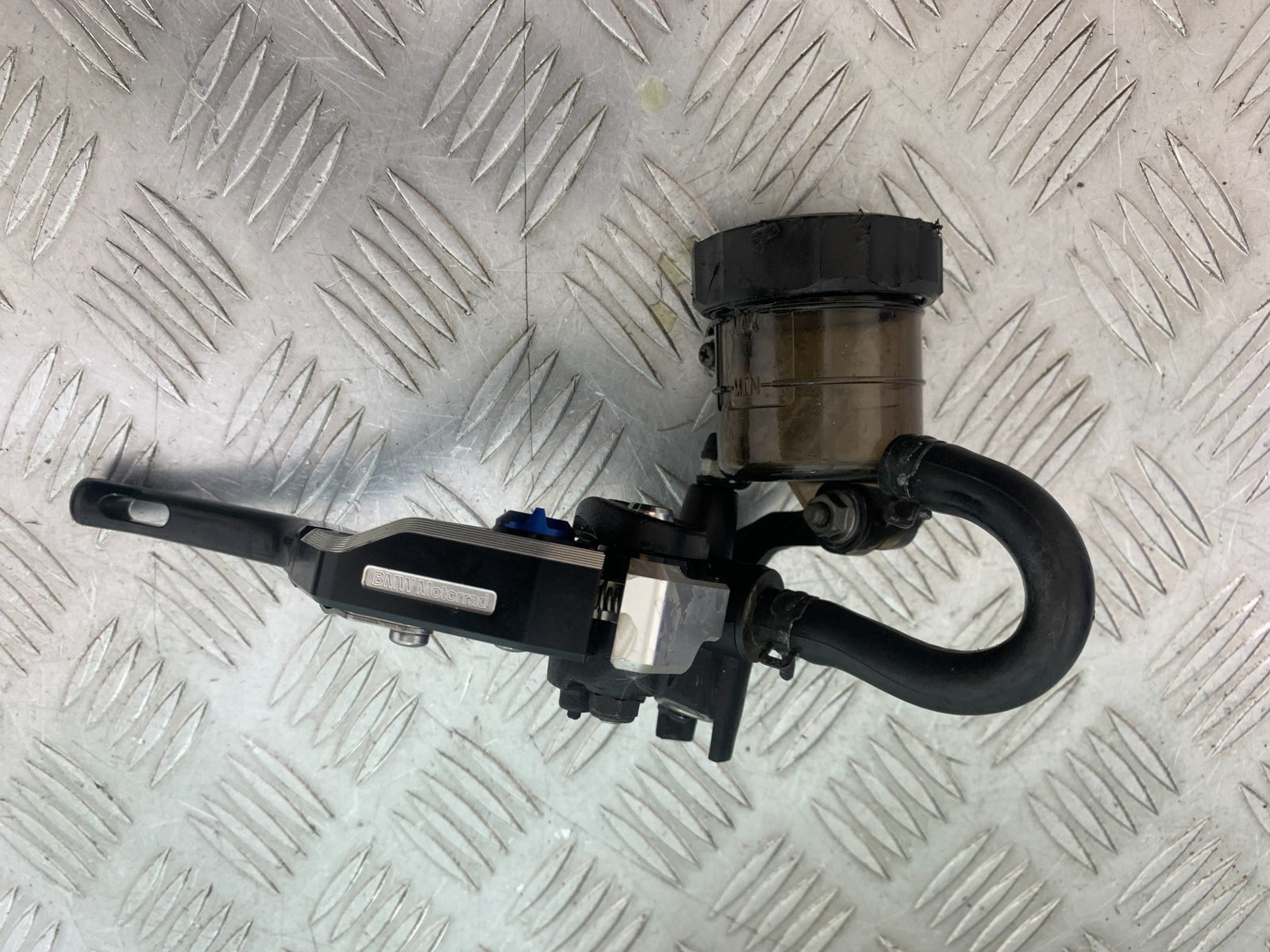 BMW M1000 R FRONT BRAKE MASTER CYLINDER  YEAR 2023-2024 (CMB1140)