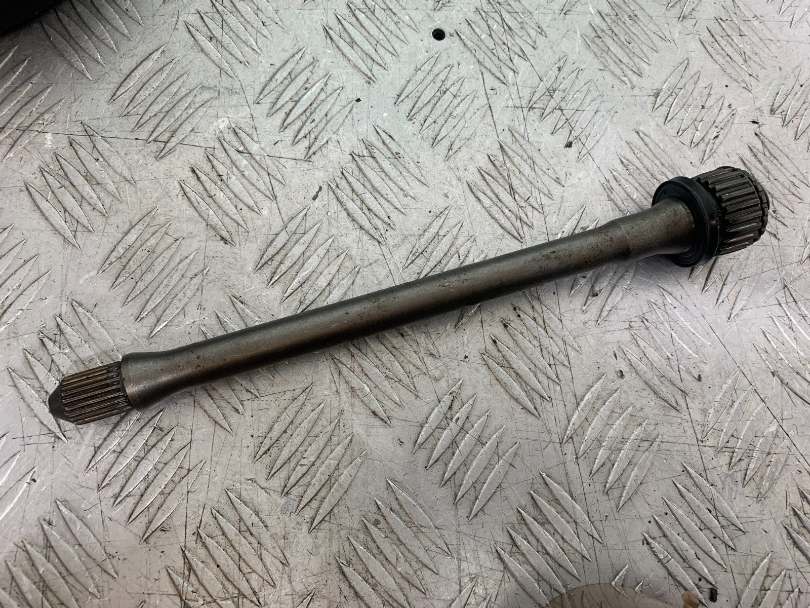 HONDA VT700 VT 700 SHADOW DRIVE SHAFT  YEAR 1984-85 (CMB1328) 