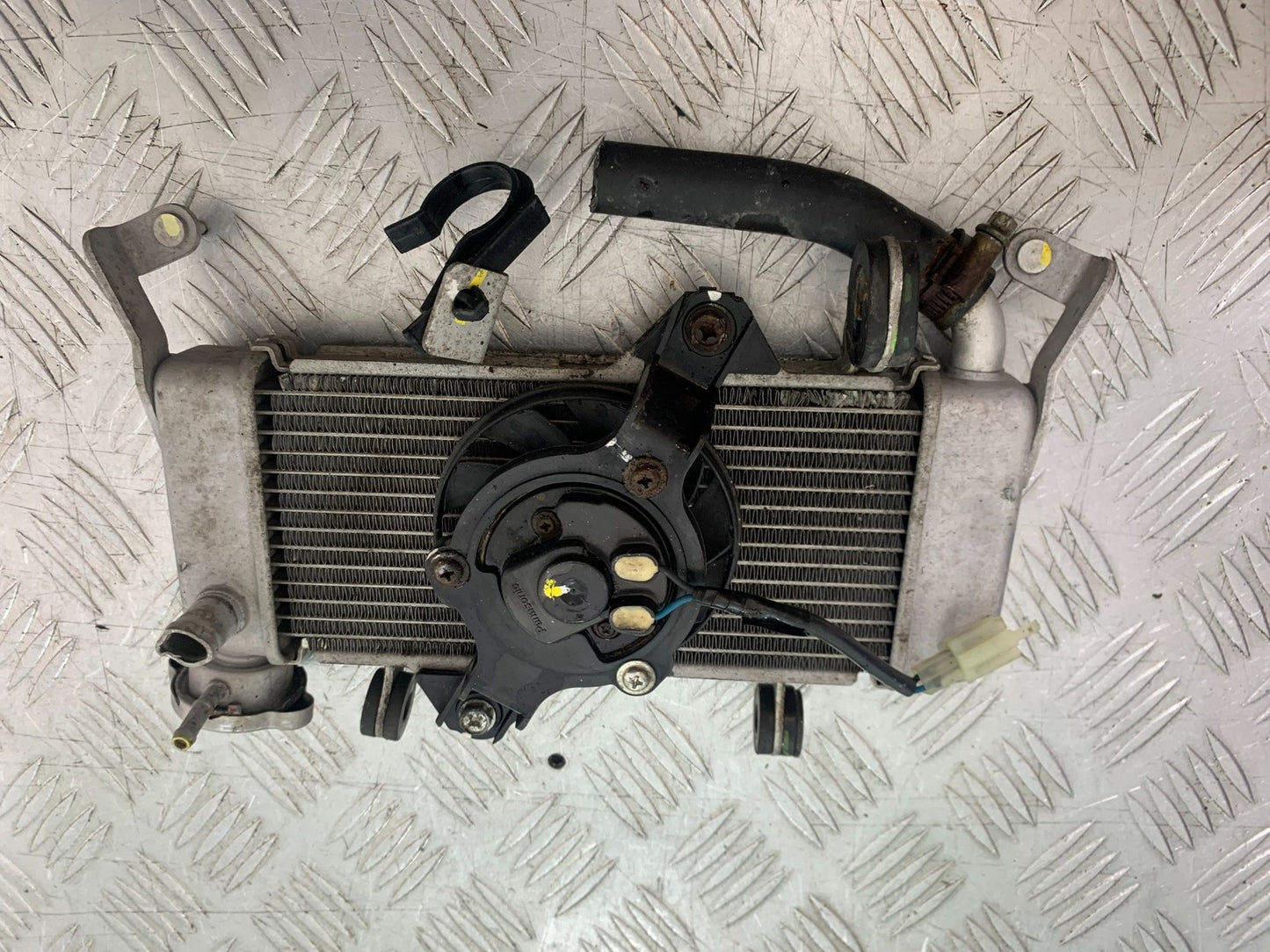 YAMAHA YZF-R125 YZF 125 RADIATOR AND FAN   YEAR 2019-2022 (CMB1263)