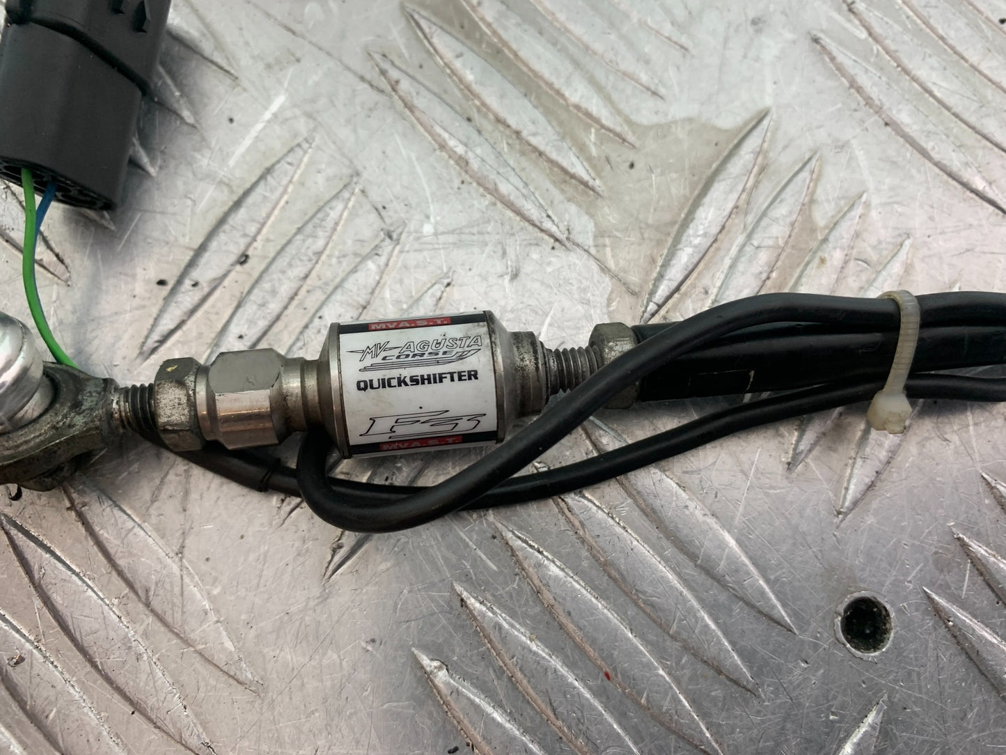 MV AGUSTA 800 F3 QUICK SHIFTER   YEAR 2013-2016 (CMB1152)