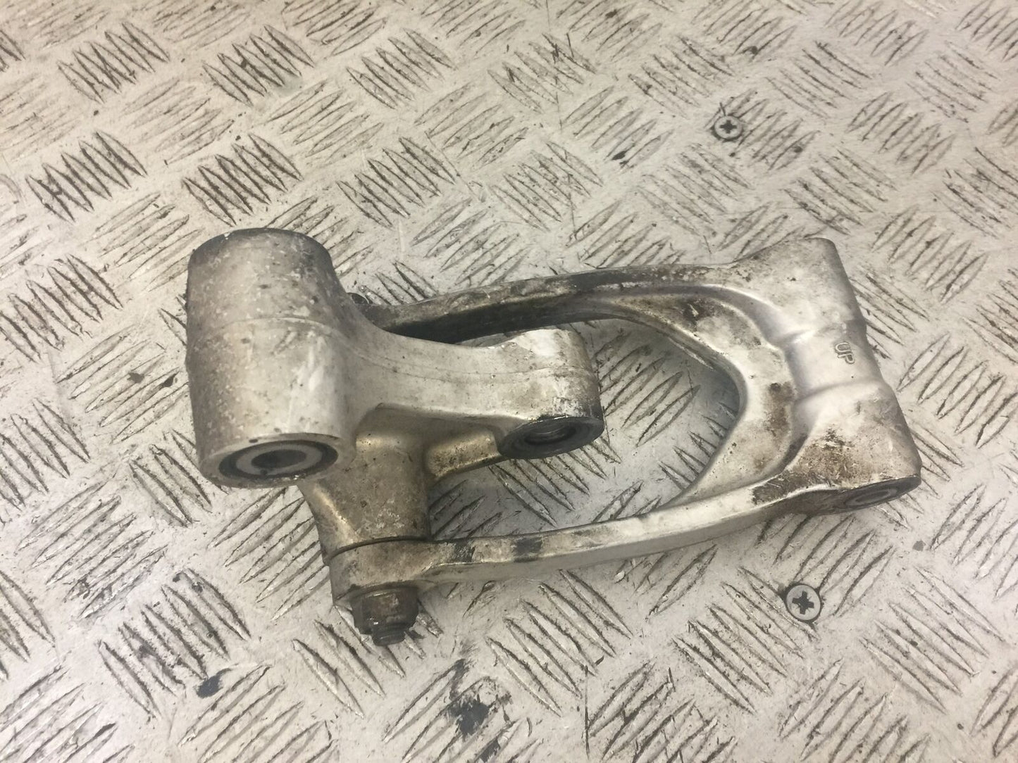 HONDA CRF1000 (DCT) AFRICA TWIN REAR SHOCK LINKAGE  2016-2019 (STOCK 724)