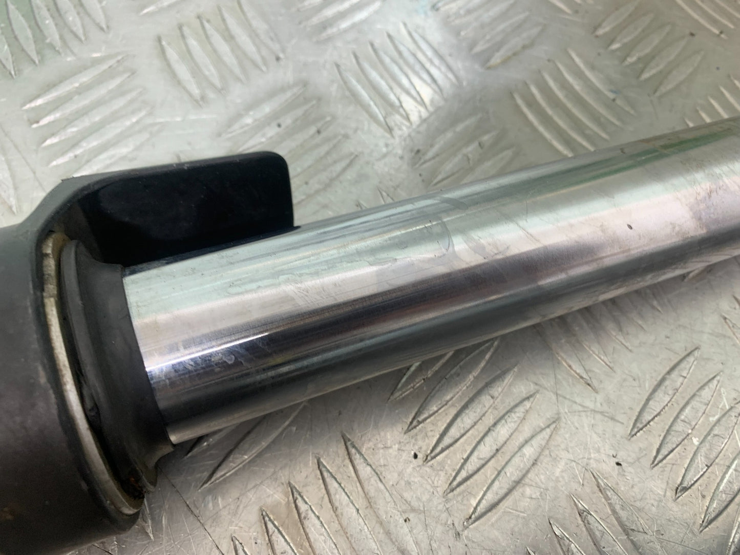 SUZUKI GSF600 GSF 600 BANDIT FORKS YEAR 2001-2003 (CMB1157)