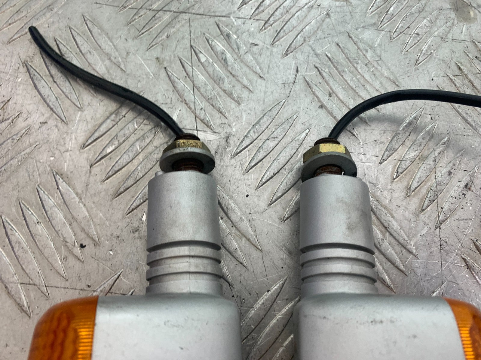 BMW R850 R R850R FRONT INDICATORS   YEAR 1994-2002 (CMB1170)