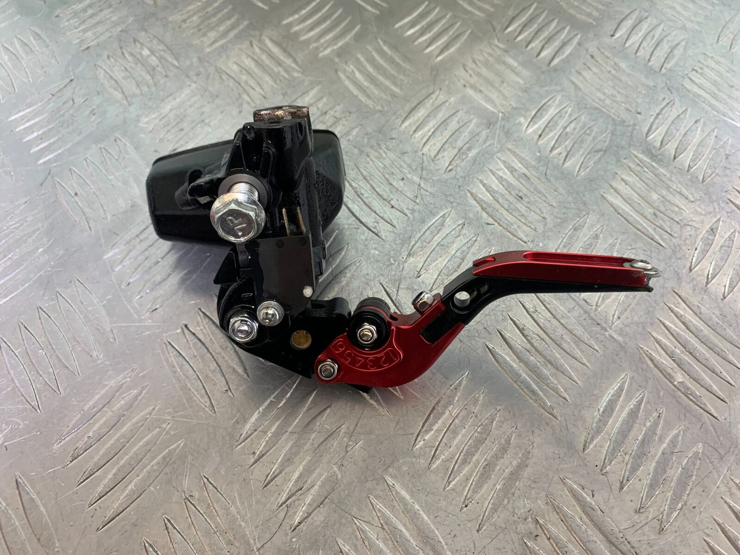 SUZUKI GSX S 1000 GSX-S 1000 FRONT MASTER CYLINDER   YEAR 2016-2019 (CMB1082)