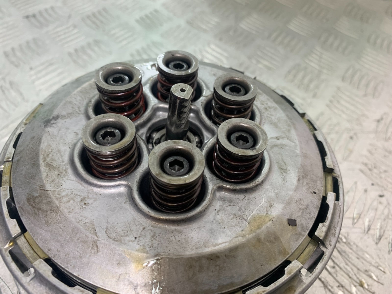 APRILIA TUONO 1000 V4R CLUTCH  YEAR 2011-13  (CMB1316)