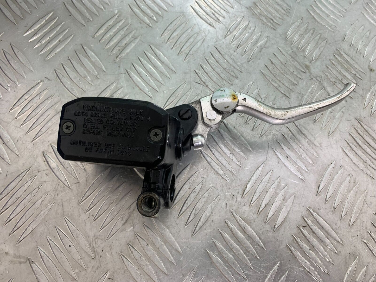 BENELLI LEONCINO 500 TRIAL FRONT MASTER CYLINDER  YEAR 2020 (CMB1106)