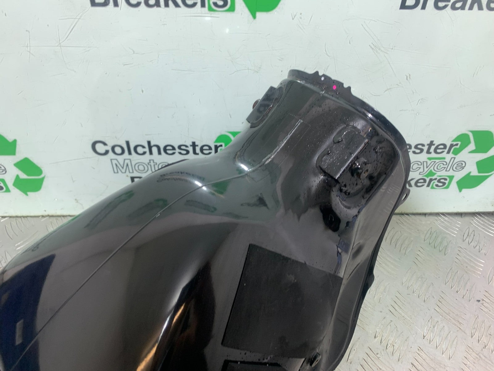 HONDA CBR1000 rr FIREBLADE PETROL TANK  YEAR 2012-2016 (CMB1198)