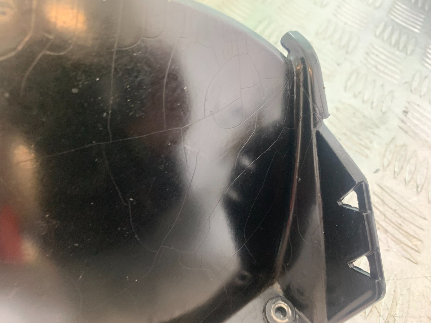 YAMAHA YZF R1 14 B BIG BANG HUGGER  2009-14 (CMB1175)