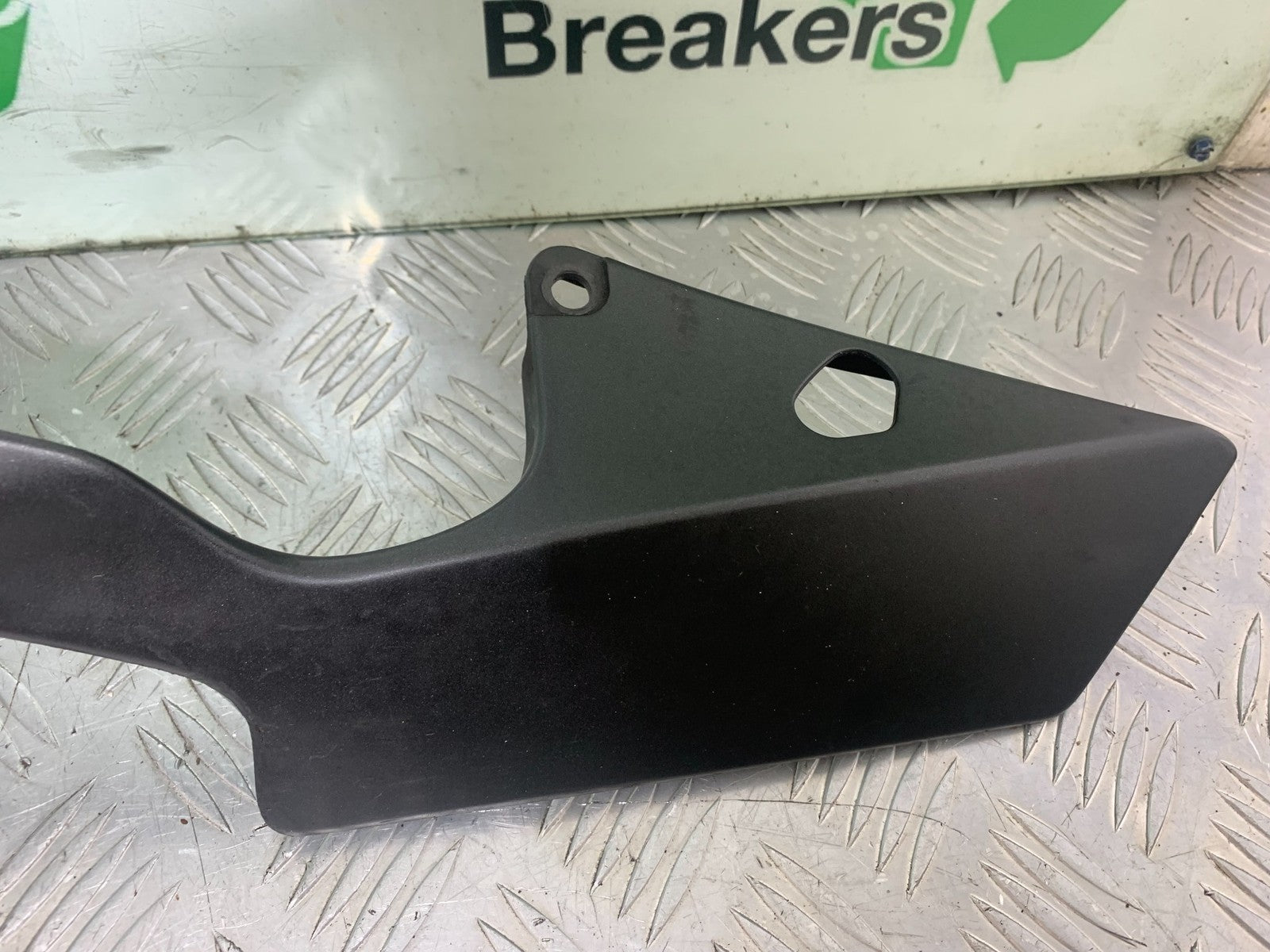 KAWASAKI ZX10R ZX10 R LEFT BELLYPAN  2008-2010 (CMB1206)