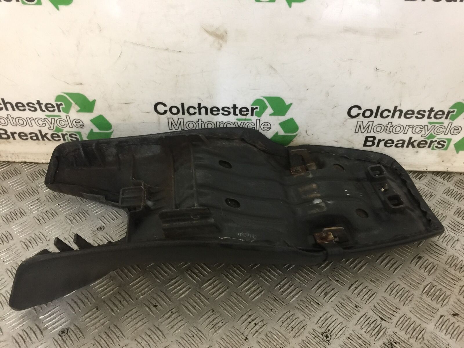 HONDA CB1 CB-1 CB 1 400 SEAT  YEAR 1989-1990 (STOCK 739)