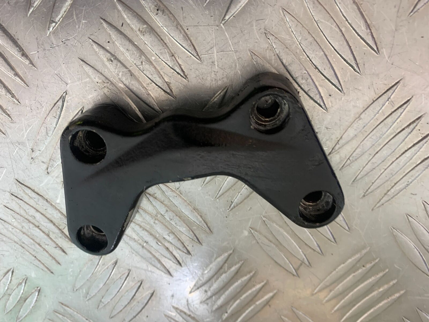 SINNIS TERRAIN 125 HANDLEBAR CLAMP  YEAR 2024 (CMB1072)