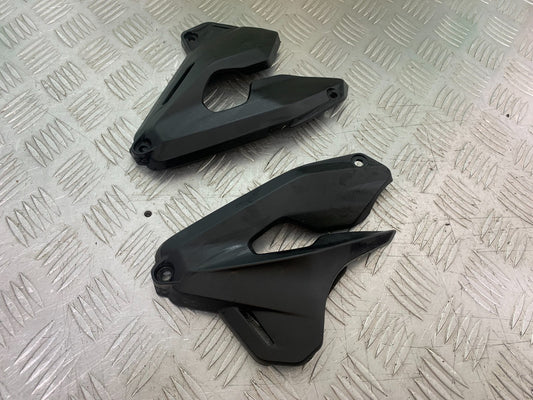 DUCATI 937 MONSTER LEFT AND RIGHT INFILLS   YEAR 2021-2024 (CMB1270)