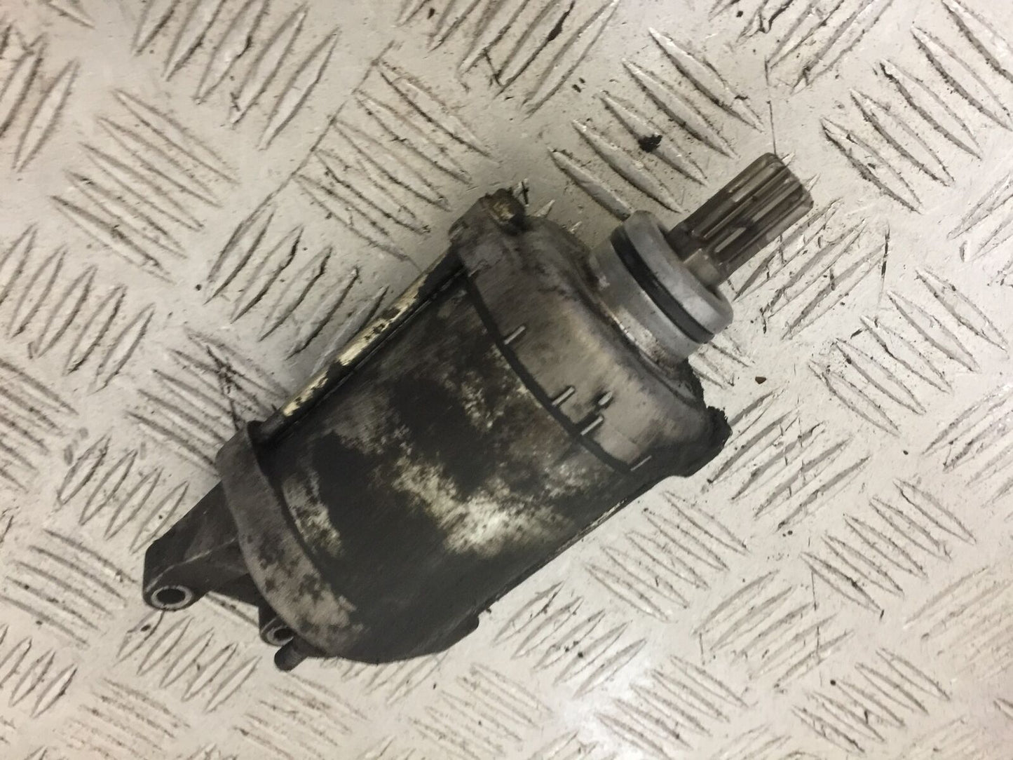 APRILIA TUONO 1000 V4R STARTER MOTOR  2011-13  (STOCK 746)