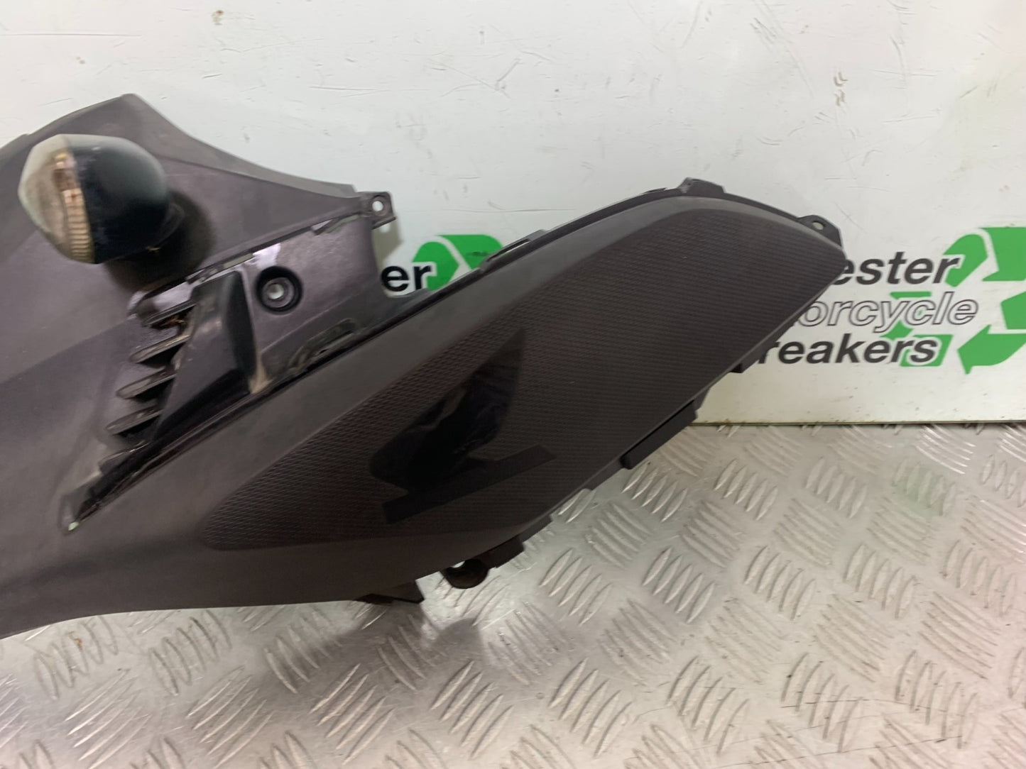 HONDA NC700 X  LEFT FAIRING  YEAR 2012-2014 (CMB1327)