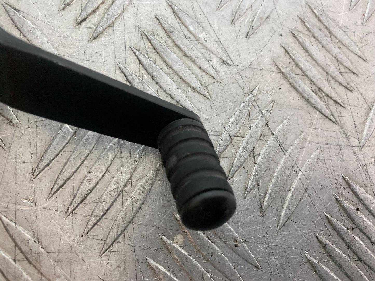 TRIUMPH TRIDENT 660 GEAR LEVER   YEAR 2021-2024 (CMB1295)