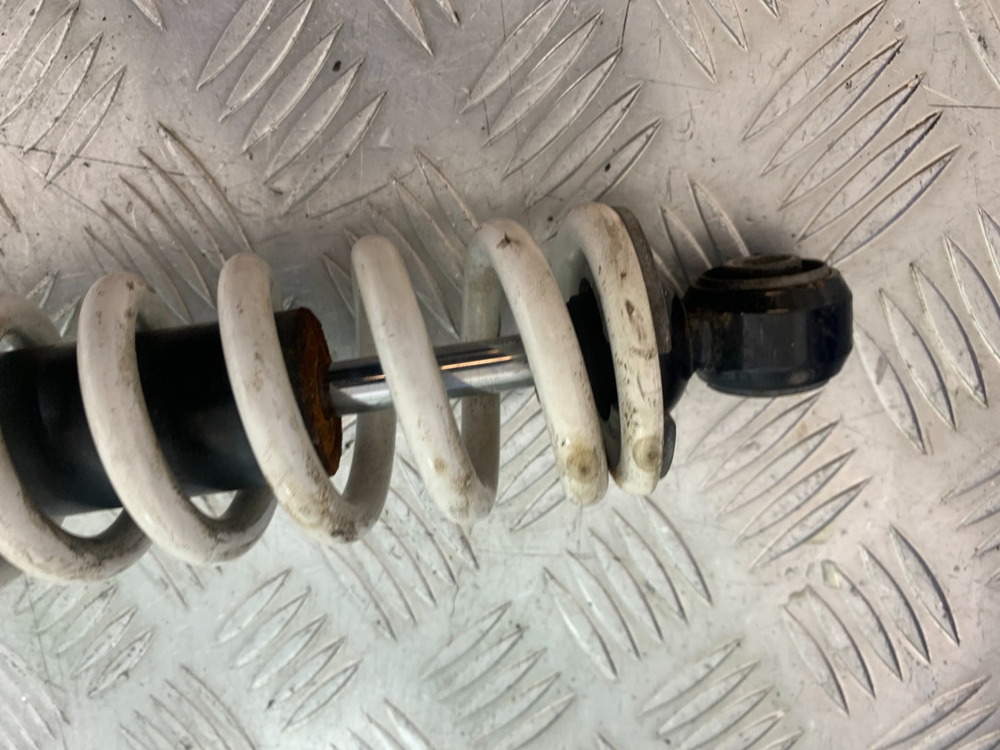 KAWASAKI Z125 Z 125 REAR SHOCK  YEAR  2018-2023 (CMB1167)