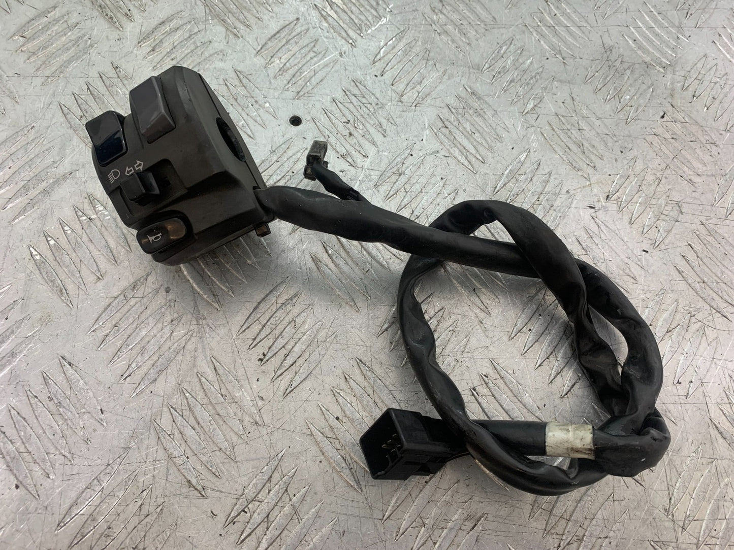 KAWASAKI GTR1400 GTR 1400 LEFT SWITCH GEAR  YEAR 2007-2009 (CMB1306)