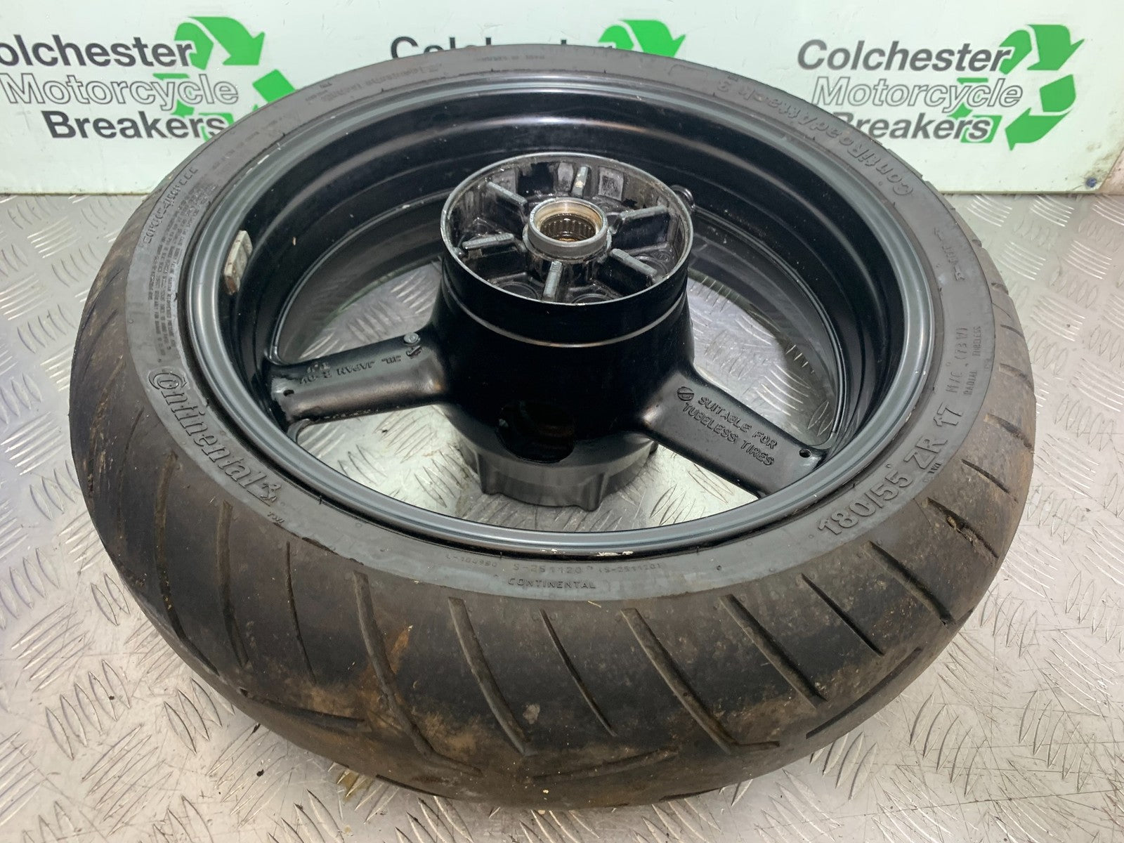 YAMAHA FZS1000 FAZER REAR WHEEL   YEAR 2001-05 (CMB1275)