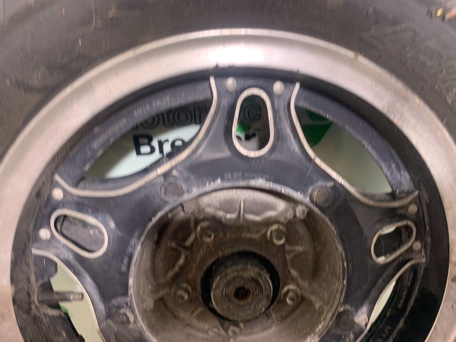 HONDA GL500 GL 500 SILVERWING REAR WHEEL YEAR 1981-82 (CMB1168)