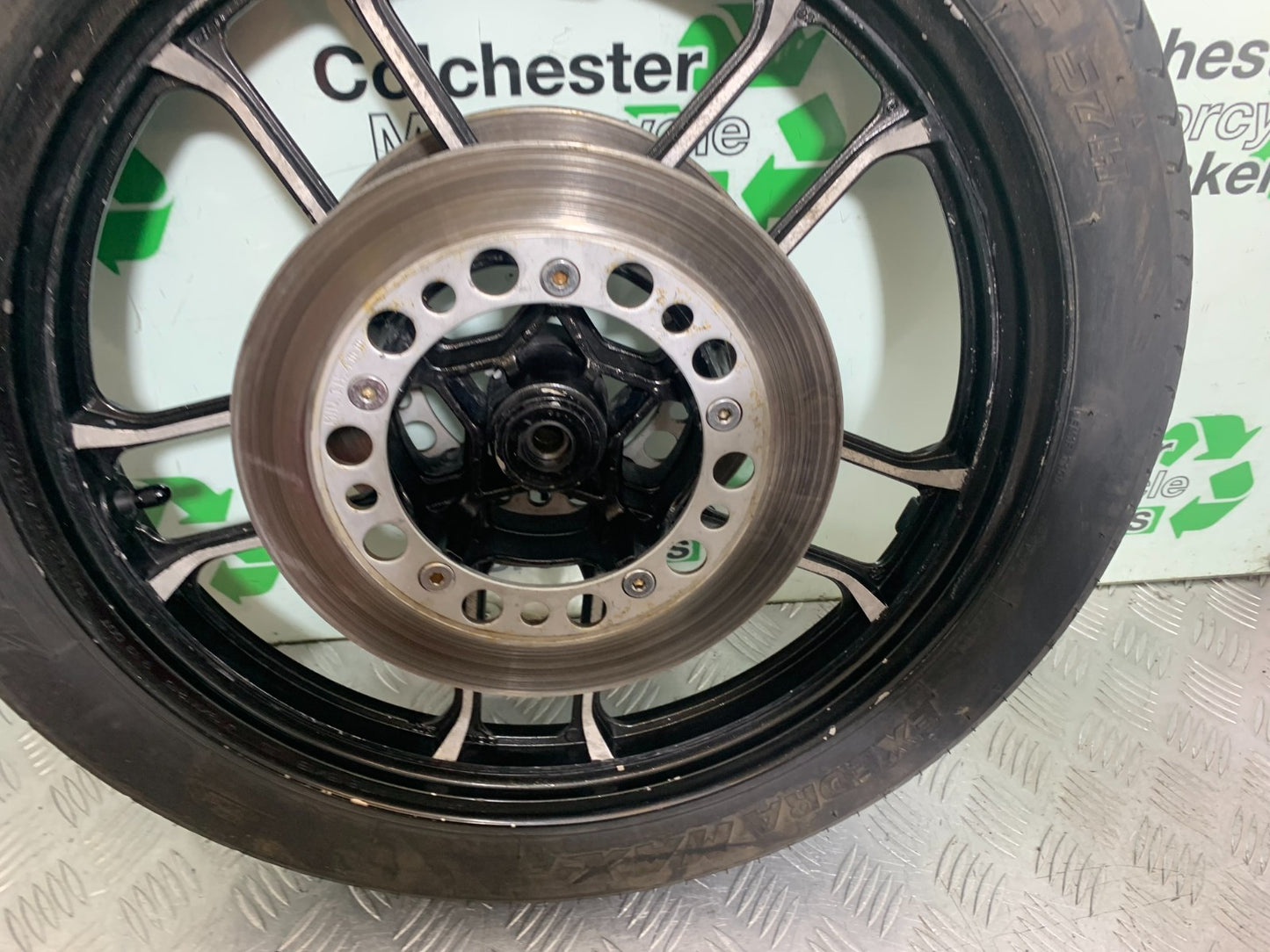 HONDA VT700 VT 700 SHADOW FRONT WHEEL   YEAR 1984-85 (CMB1328)