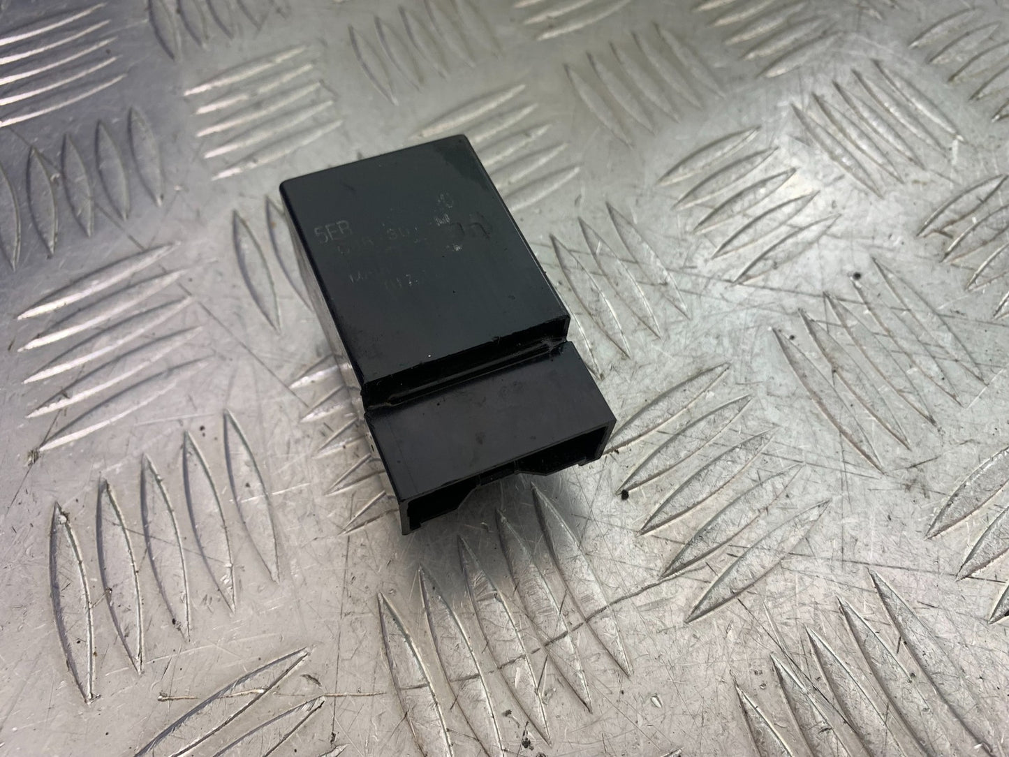 YAMAHA FZS1000 FAZER MAIN RELAY  YEAR 2001-05 (CMB1275)